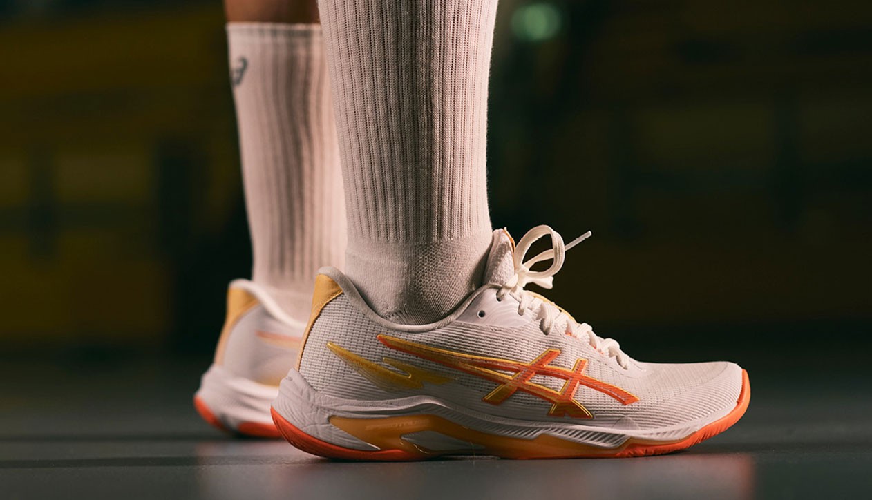 Isa Ternede über den ASICS Netburner Ballistic FF 4