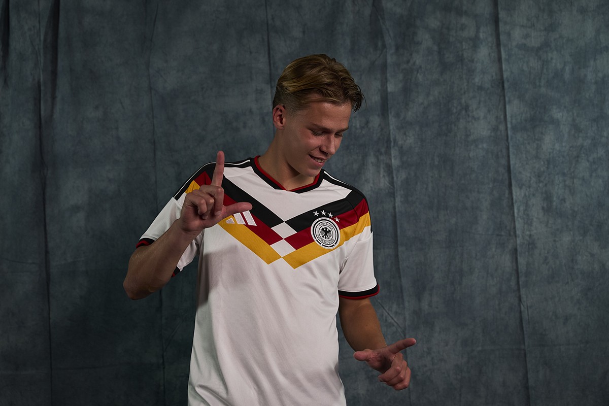 Das neue Heimtrikot von Deutschland!